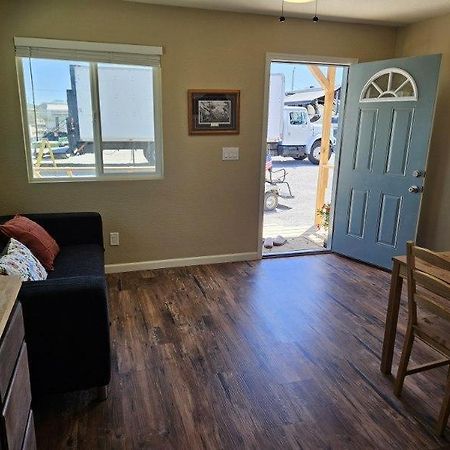 Quartzsite Tiny Cabin #19 American Trails מראה חיצוני תמונה